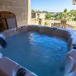 Centre Island With Private Pool And Hot Tub