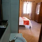 Centre Island With Private Pool And Hot Tub בית נופש *