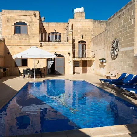 Ferienhaus Centre Island With Private Pool And Hot Tub