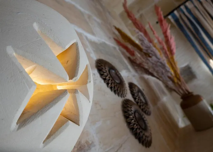 Centre Island With Private Pool And Hot Tub * Kerċem