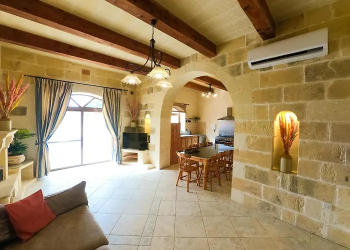 Vakantiehuis Centre Island With Private Pool And Hot Tub *