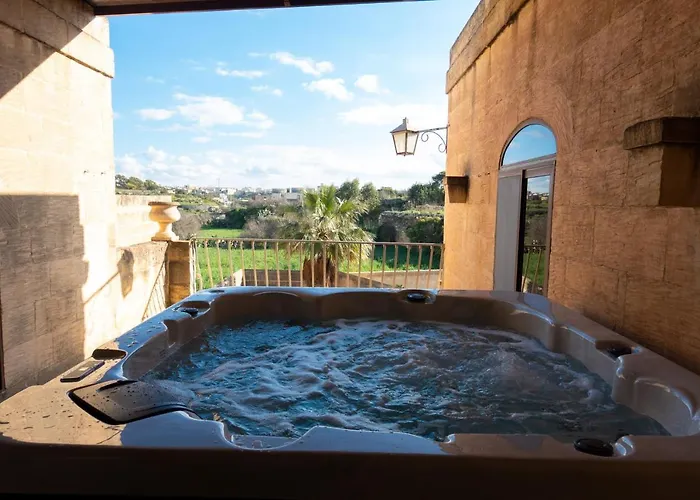 Vakantiehuis Centre Island With Private Pool And Hot Tub *